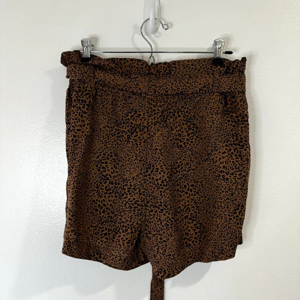 NWT Thread + Supply Shorts Size M Paperbag Leopard Brown Black Tencel Soft - Picture 3 of 8